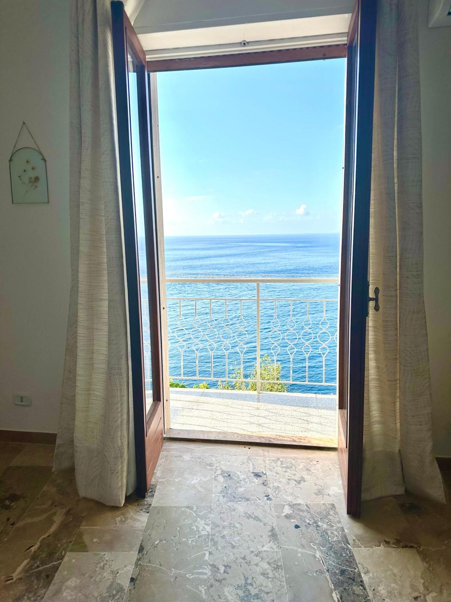 The View Apartment Scilla Kültér fotó